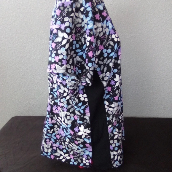 Nwt Divine stretch scrub to ( box A ) - Picture 2 of 3